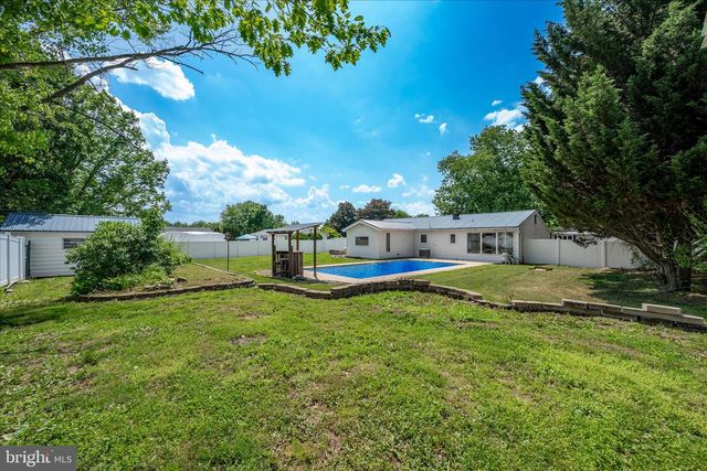 376 VALLEY DRIVE, Fayetteville, PA 17222