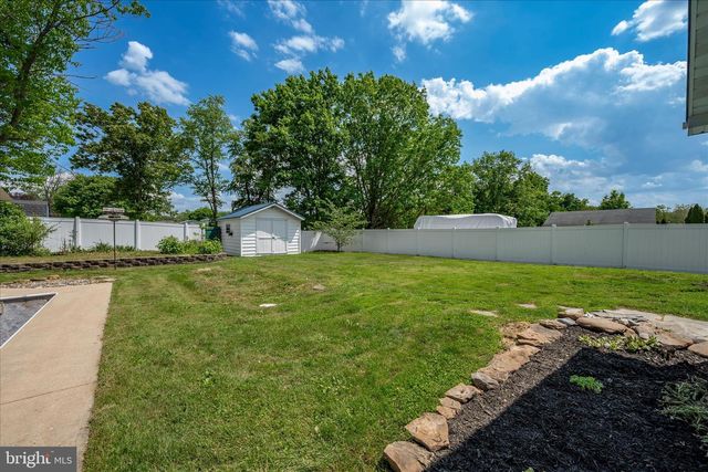 376 VALLEY DRIVE, Fayetteville, PA 17222