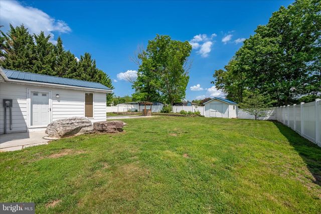 376 VALLEY DRIVE, Fayetteville, PA 17222
