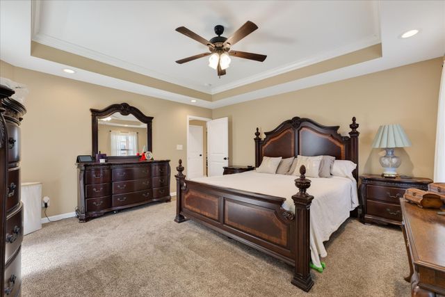 1990 Jackie Lorraine Dr, Clarksville, TN 37042