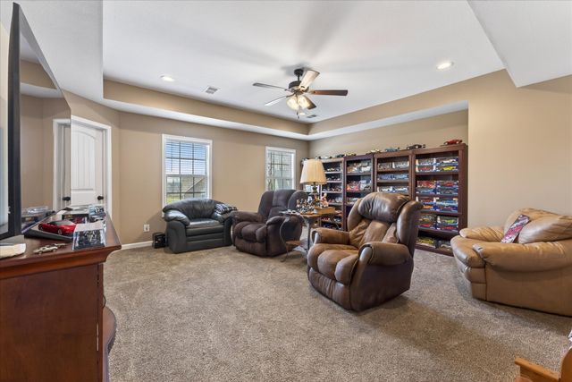 1990 Jackie Lorraine Dr, Clarksville, TN 37042