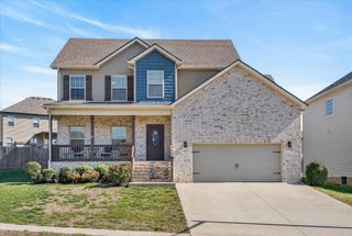 1990 Jackie Lorraine Dr, Clarksville, TN 37042