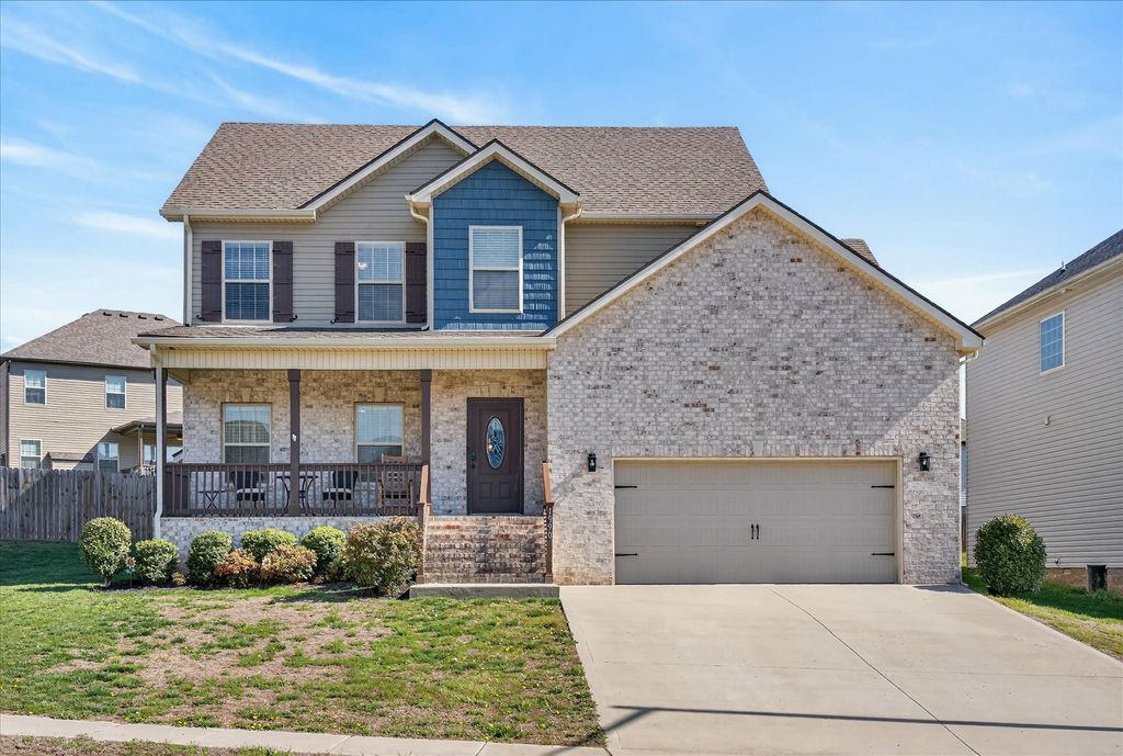 1990 Jackie Lorraine Dr, Clarksville, TN 37042