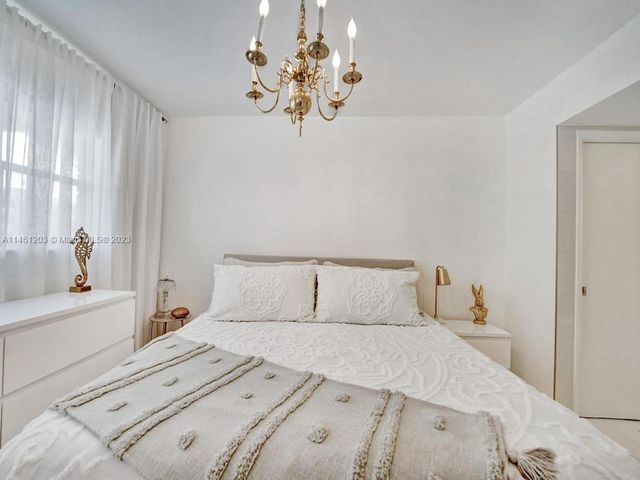 300 Golden Isles Dr 312, Hallandale Beach, FL 33009