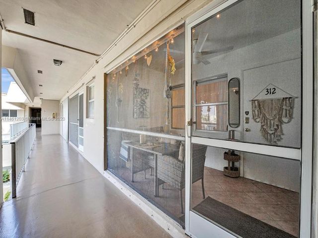 300 Golden Isles Dr 312, Hallandale Beach, FL 33009