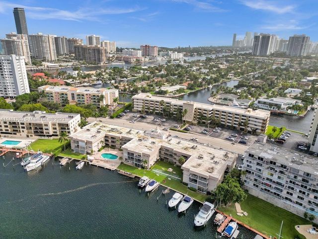 300 Golden Isles Dr 312, Hallandale Beach, FL 33009
