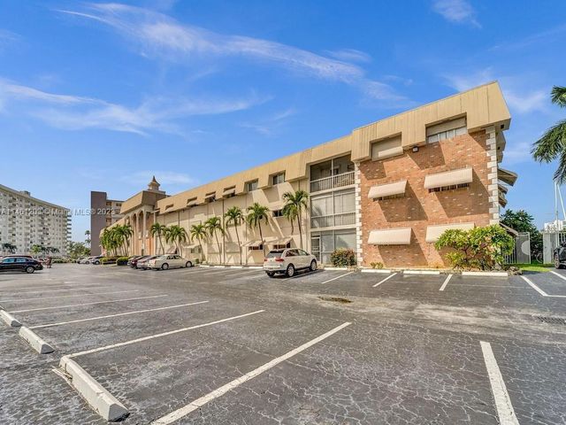 300 Golden Isles Dr 312, Hallandale Beach, FL 33009