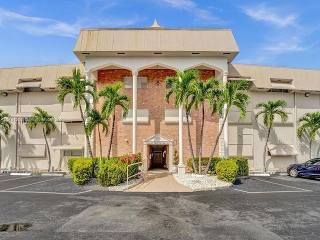 300 Golden Isles Dr 312, Hallandale Beach, FL 33009