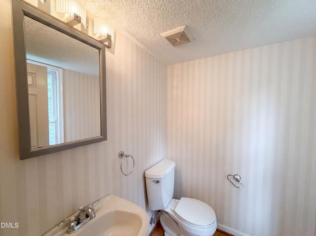201 Trackers Road, Cary, NC 27513