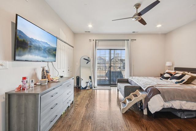 3815 N Kedzie Avenue 2S, Chicago, IL 60618