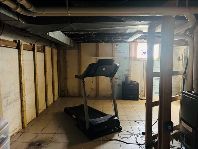 529 Craighead St, Canonsburg, PA 15317