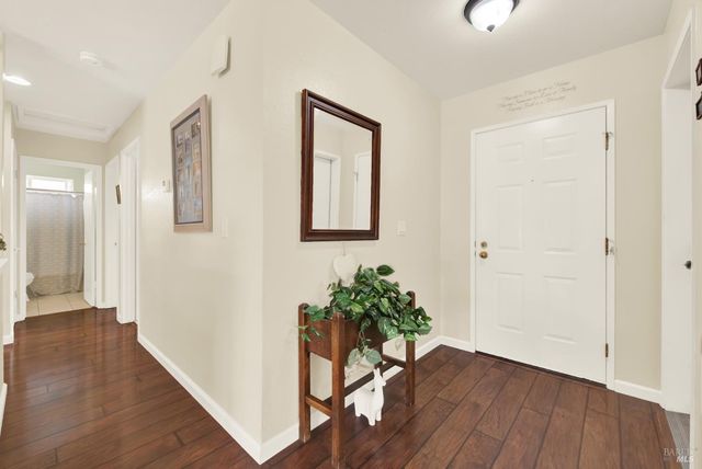 1404 Donner Ct, Suisun City, CA 94585