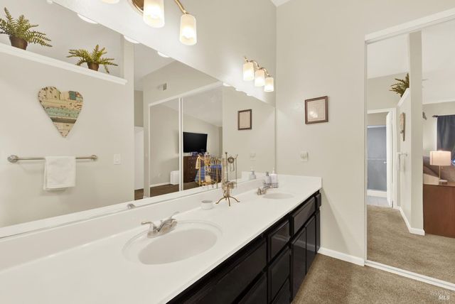 1404 Donner Ct, Suisun City, CA 94585