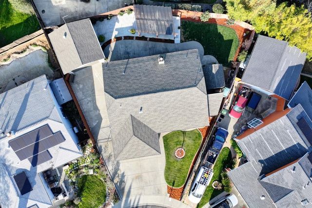 1404 Donner Ct, Suisun City, CA 94585