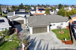 1404 Donner Ct, Suisun City, CA 94585
