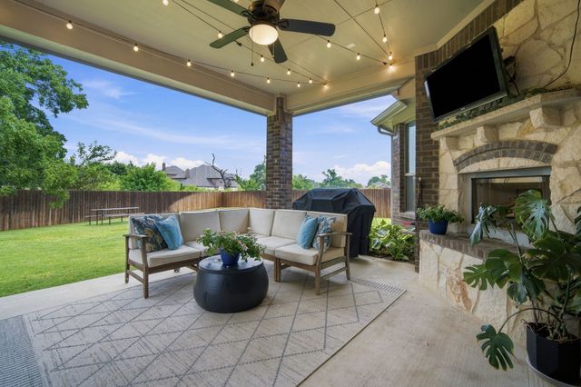 229 White Willow Way, Midlothian, TX 76065