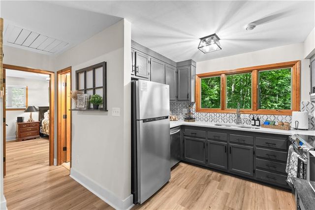 49 Baum Weg, Helen, GA 30545
