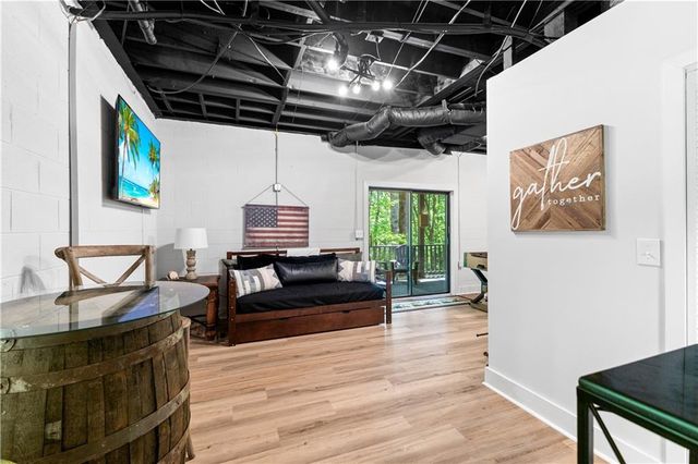 49 Baum Weg, Helen, GA 30545