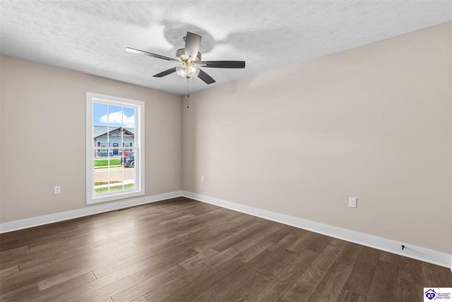 504 Ashwood Avenue, Elizabethtown, KY 42701