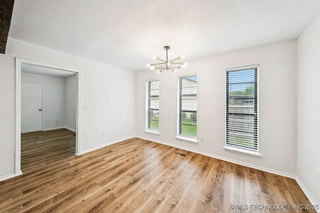 6947 S 30th West Avenue, Tulsa, OK 74132