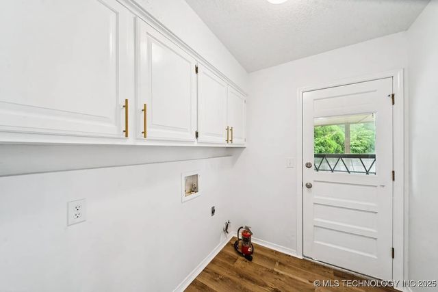 6947 S 30th West Avenue, Tulsa, OK 74132