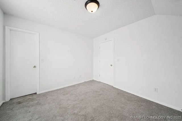 6947 S 30th West Avenue, Tulsa, OK 74132