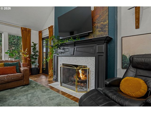 670 PALISADES Dr Se, Salem, OR 97302