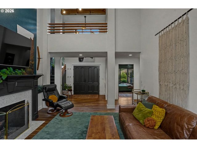 670 PALISADES Dr Se, Salem, OR 97302