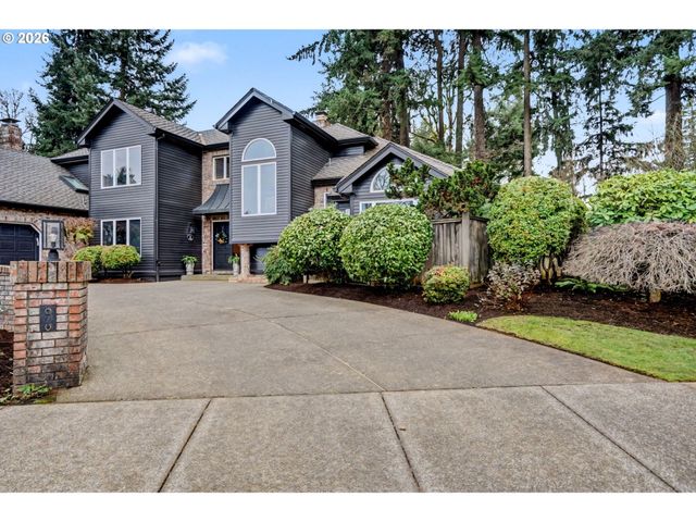 670 PALISADES Dr Se, Salem, OR 97302