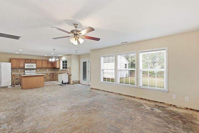 75 Averasboro Drive, Clayton, NC 27520