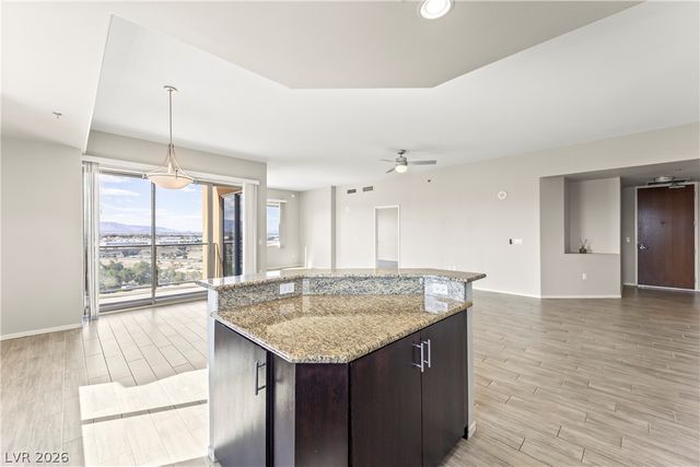 8255 Las Vegas Boulevard 1302, Las Vegas, NV 89123