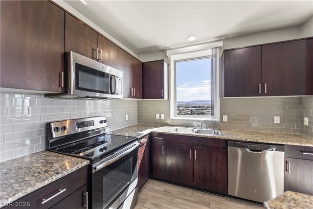8255 Las Vegas Boulevard 1302, Las Vegas, NV 89123