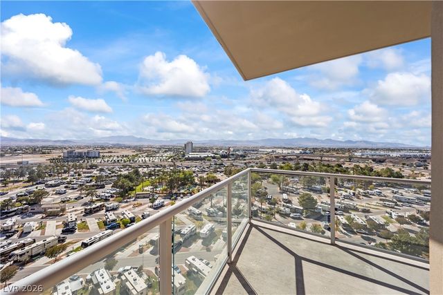 8255 Las Vegas Boulevard 1302, Las Vegas, NV 89123