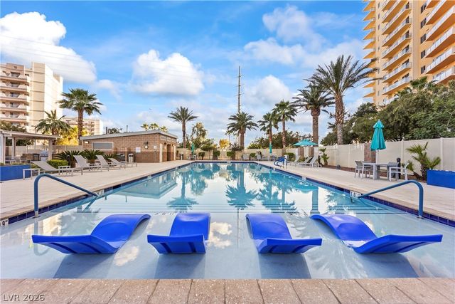 8255 Las Vegas Boulevard 1302, Las Vegas, NV 89123