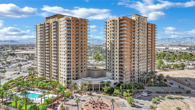 8255 Las Vegas Boulevard 1302, Las Vegas, NV 89123