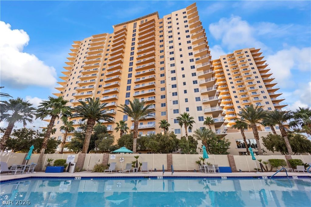 8255 Las Vegas Boulevard 1302, Las Vegas, NV 89123