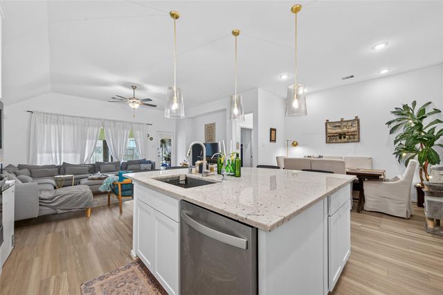 1330 Vinter Meadows Lane, Richmond, TX 77406