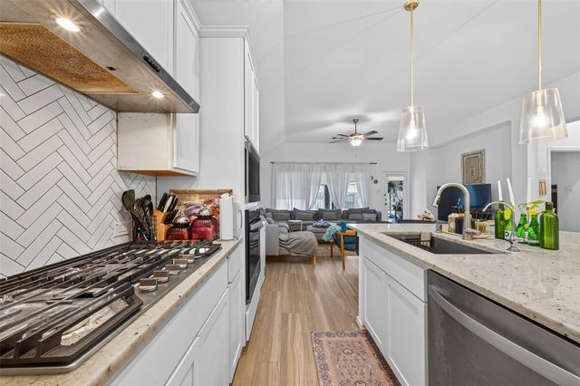1330 Vinter Meadows Lane, Richmond, TX 77406