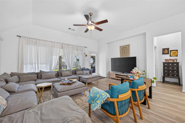 1330 Vinter Meadows Lane, Richmond, TX 77406
