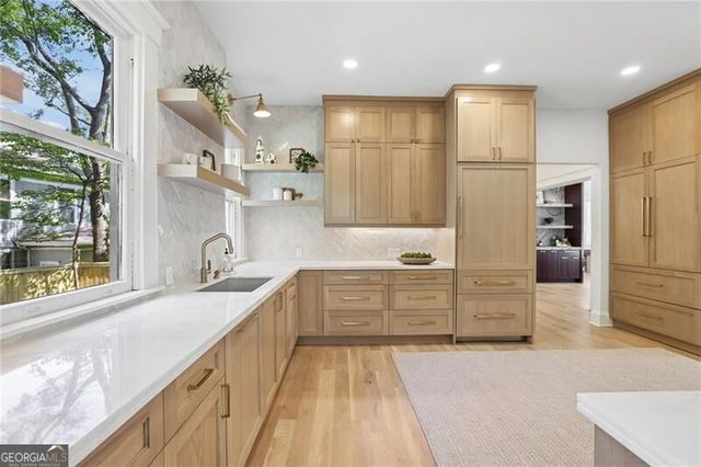 118 Waverly Way NE, Atlanta, GA 30307
