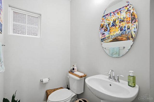9563 Union Park, West Chester, OH 45069