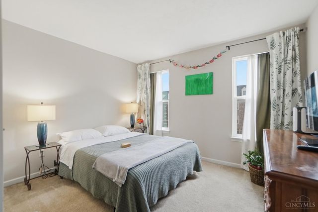 9563 Union Park, West Chester, OH 45069