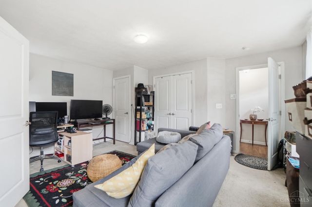 9563 Union Park, West Chester, OH 45069