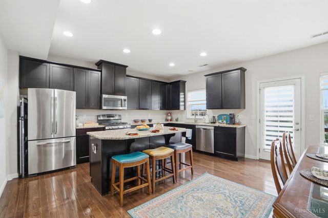 9563 Union Park, West Chester, OH 45069