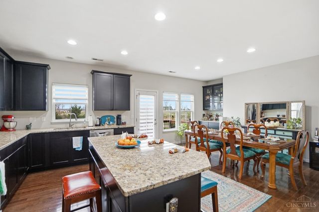 9563 Union Park, West Chester, OH 45069