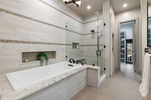 1529 Barton Springs RD 2, Austin, TX 78704