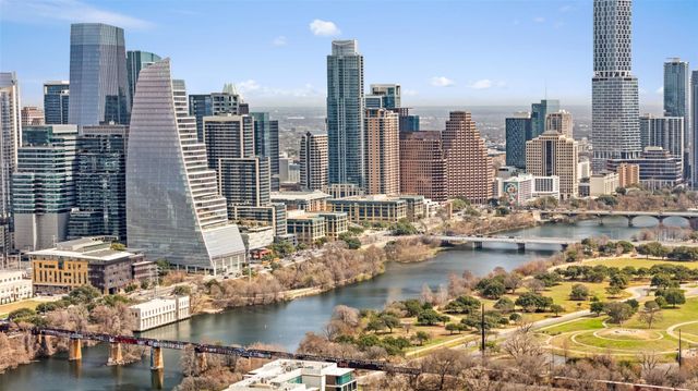 1529 Barton Springs RD 2, Austin, TX 78704