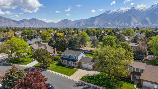822 E SKYLARK DR, Spanish Fork, UT 84660