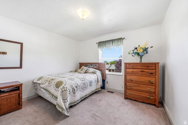 822 E SKYLARK DR, Spanish Fork, UT 84660