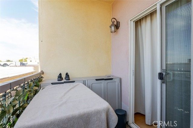 626 E Orange Grove Avenue 204, Burbank, CA 91501